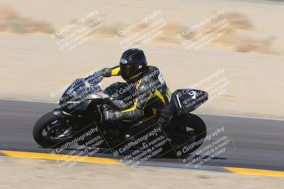 media/Oct-08-2022-SoCal Trackdays (Sat) [[1fc3beec89]]/Turn 9 Inside (10am)/